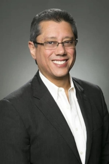 Actor Dean Devlin