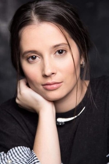 Actor Carole-Anne Lecuyer