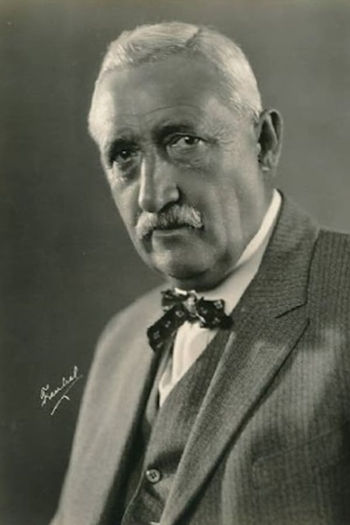 Actor George Nichols