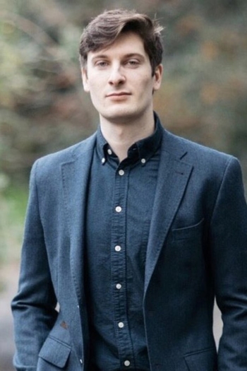 Actor Sturdivant Adams