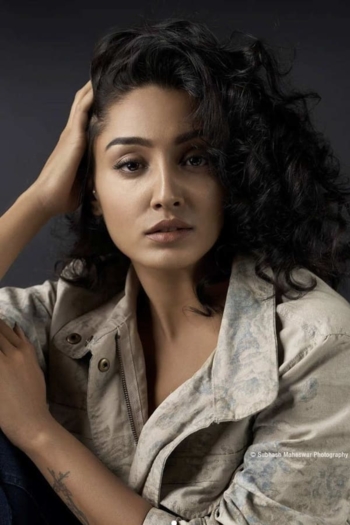 Actor Eliza Marie Joseph