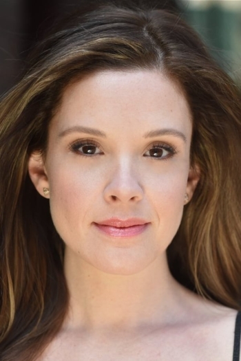 Actor Kayla Mae Maloney