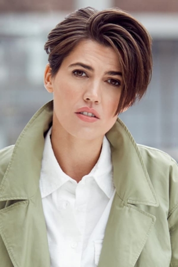 Actor Jennifer Di Pietro