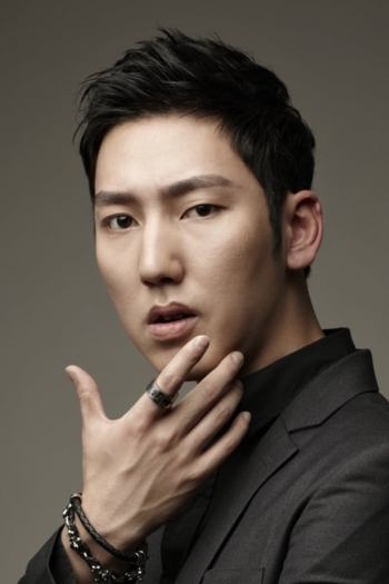 Actor Park Doo-sik