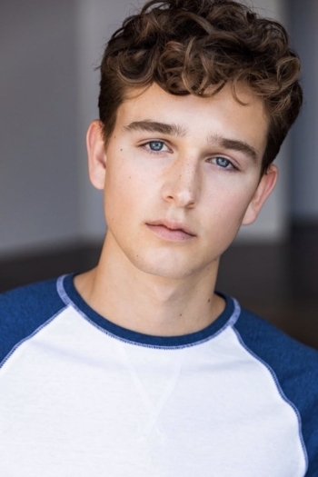 Actor Dawson Shea
