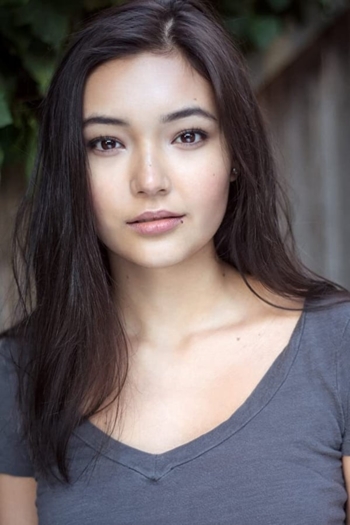 Actor Alexa Barajas