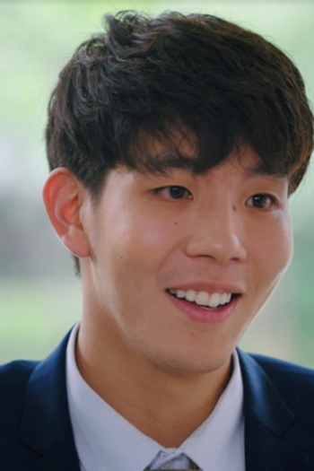 Actor ภูรินท์เรืองวิวัฒจรัส