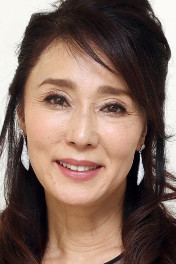 Actor Yuko Asano