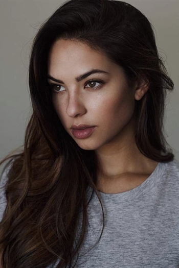 Actor Christen Harper