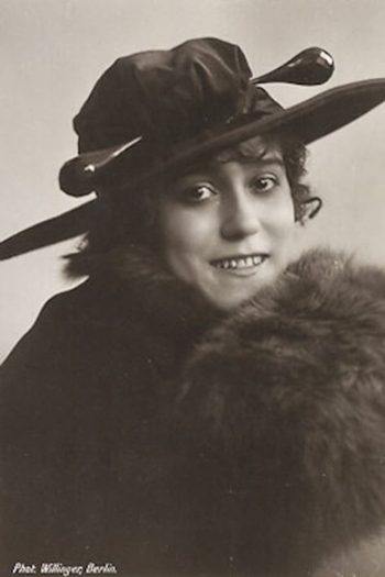 Actor Leontine Kühnberg