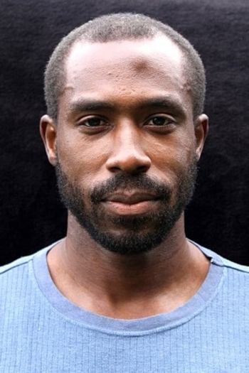 Actor Obie Matthew