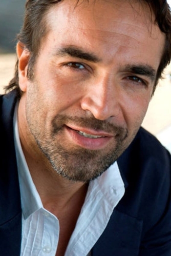 Actor Alessio Di Clemente