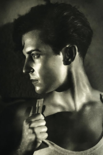 Actor Ramon Novarro