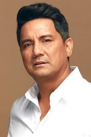 Actor Richard Gomez