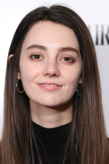 Actor Tanya Reynolds