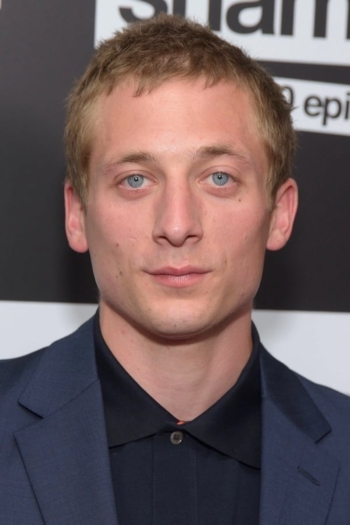 Actor Jeremy Allen White