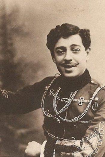 Actor Michael Vavitch