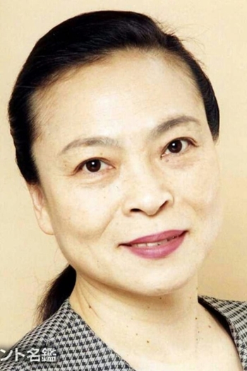 Actor Akiko Takeguchi