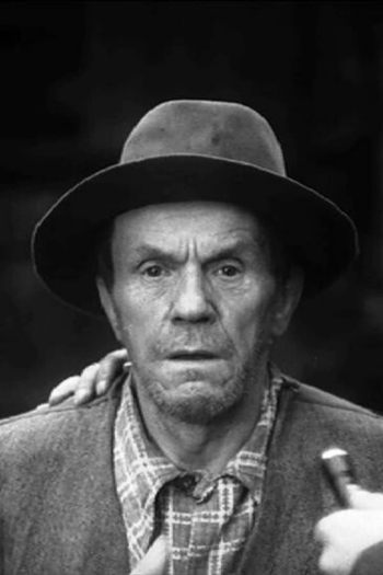 Actor Zygmunt Zintel