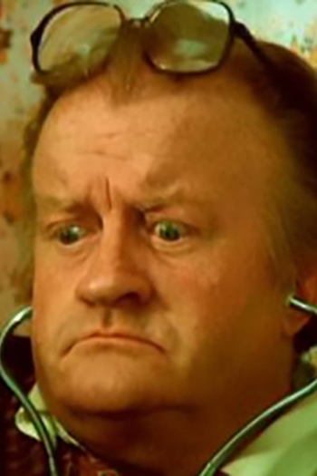 Actor Larry Quackenbush