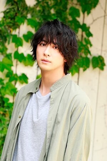 Actor Shu Watanabe