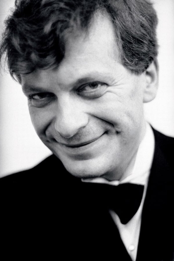 Actor Tony Wilson
