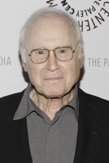 Actor George Coe