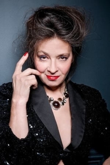 Actor Catherine Ringer