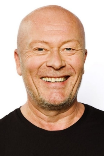 Actor Nils Ole Oftebro