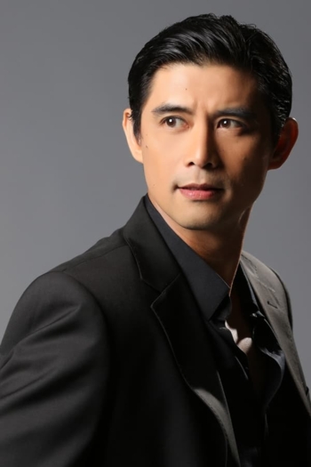 Actor Richard Quan