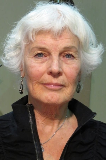 Actor Jacqueline Bouchard