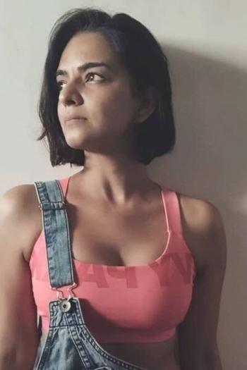 Actor Himanshi Choudhry