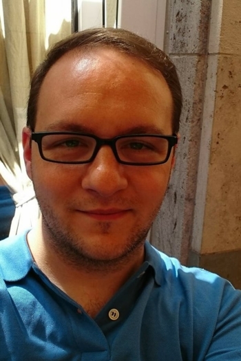 Actor Sebastian Tarcan