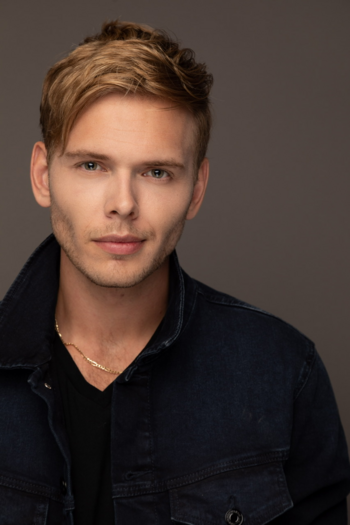 Actor Frederik Storm