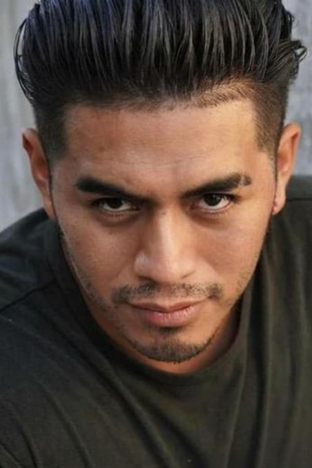 Actor Alan Silva