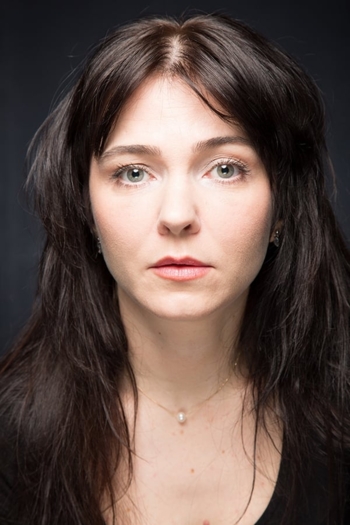 Actor Simona Popescu