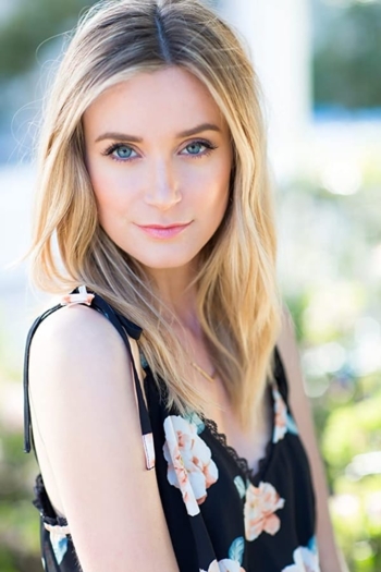 Actor Lisa Chamberlain