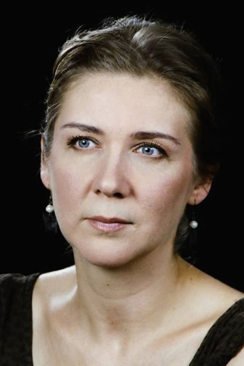 Actor Yulianna Mikhnevich