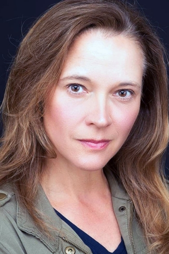 Actor Tonya Bludsworth