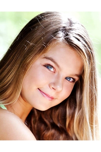 Actor Samantha MacGillivray