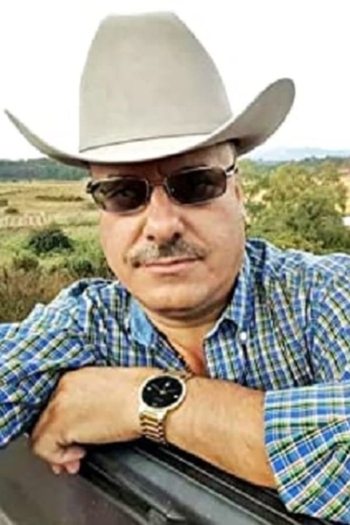 Actor Rafael Barragan