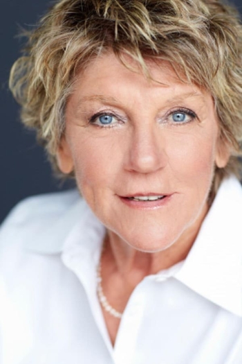 Actor Clémence DesRochers