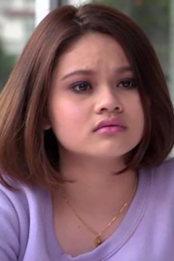 Actor Sharifah Aryana