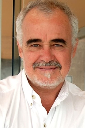 Actor César Charlone