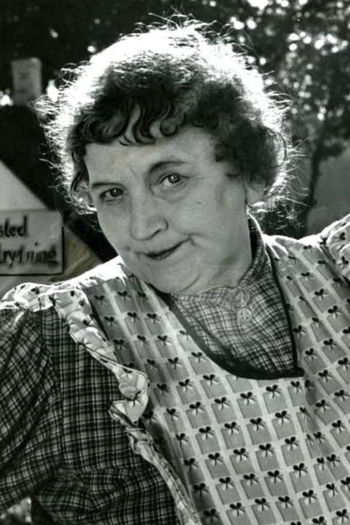 Actor Helga Frier