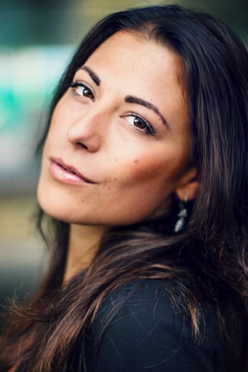 Actor Cassandra Thomas