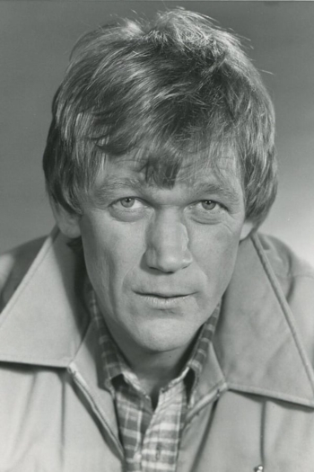 Actor Bo Svenson