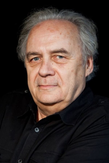 Actor André Ménard