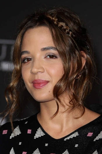 Actor Georgie Flores