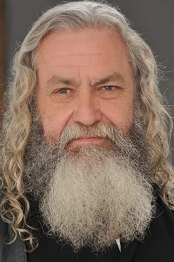 Actor Shayne Elliott